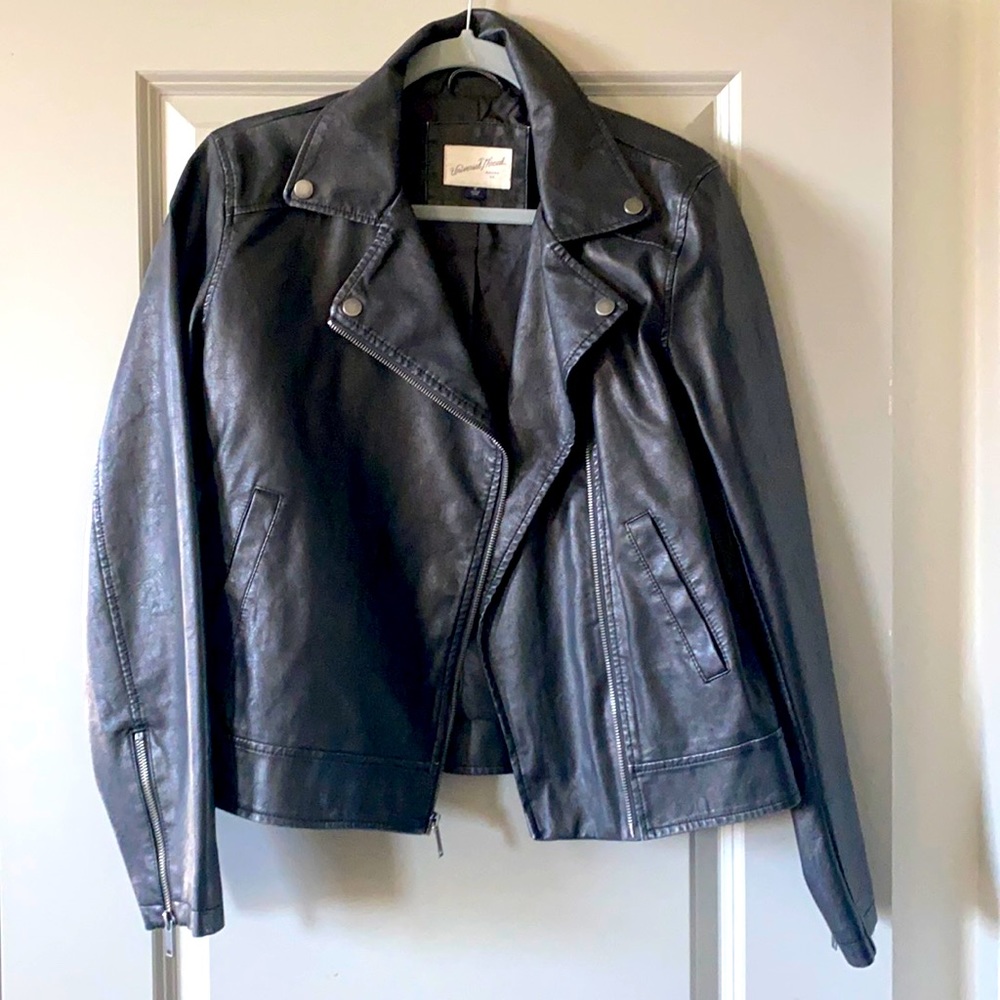 Women’s Leather Jacket